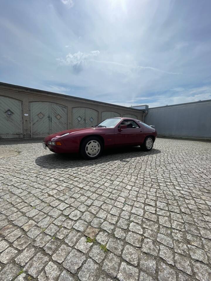 Image 10/11 de Porsche 928 S4 (1988)