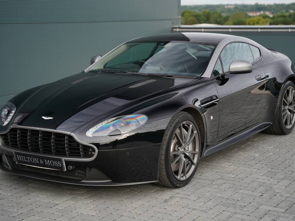 Imagen 11/50 de Aston Martin V8 Vantage N430 (2016)