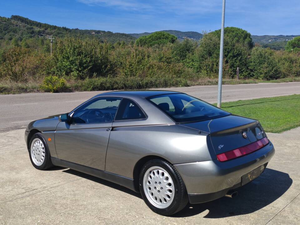 Bild 7/39 von Alfa Romeo GTV 2.0 Twin Spark (1996)