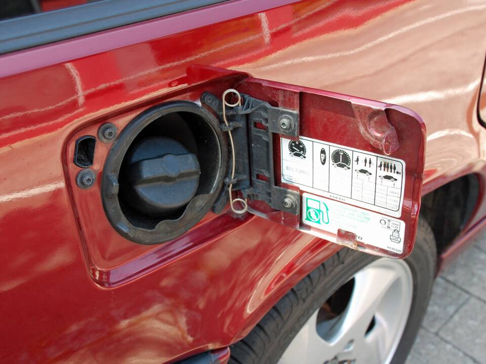 Afbeelding 16/17 van Volvo 850 T-5 (1995)