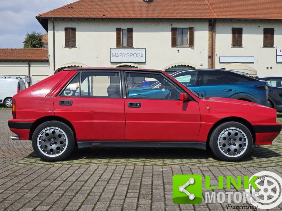 Bild 9/10 von Lancia Delta HF Turbo (1990)