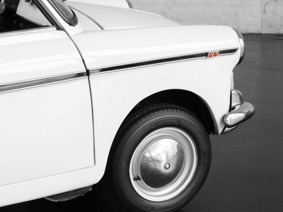 Image 31/37 of Autobianchi Bianchina Convertible (1960)