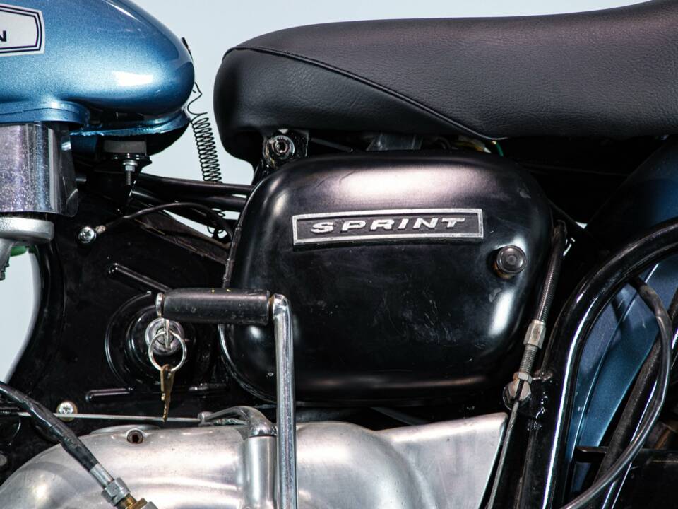 Bild 22/50 von Aermacchi Harley-Davidson DUMMY (1971)