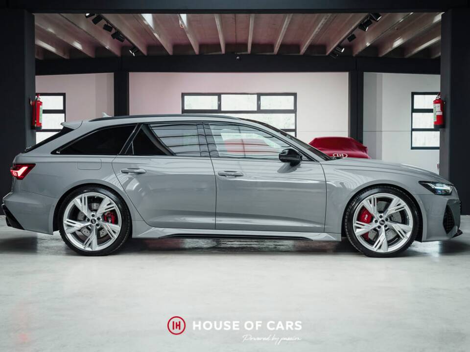 Immagine 5/24 di Audi RS6 Avant (2023)