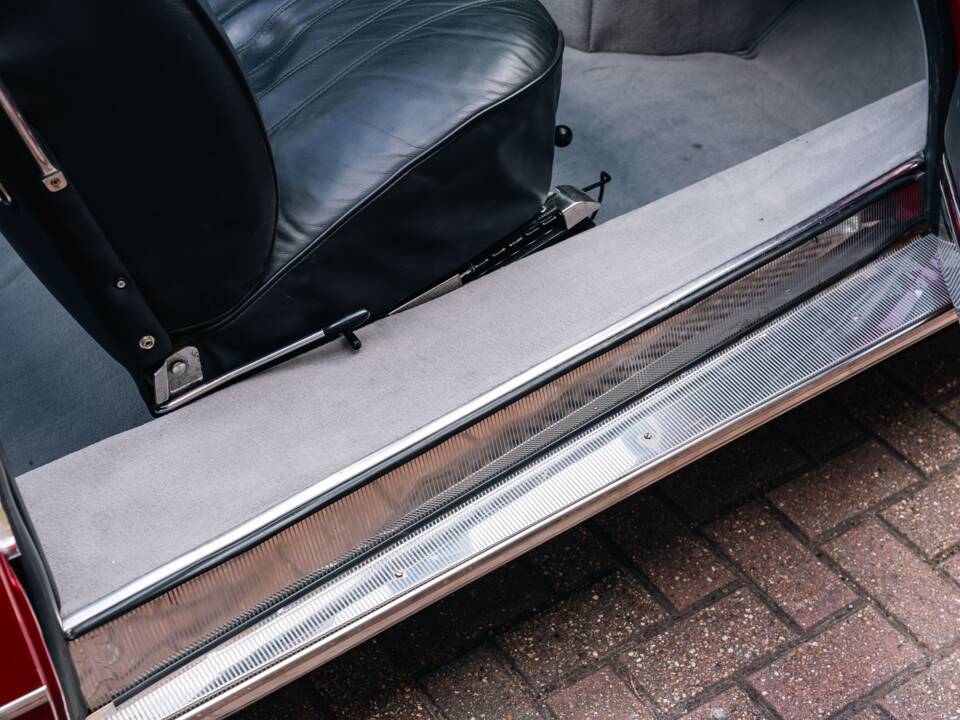 Image 27/50 de Citroën DS 21 (1969)