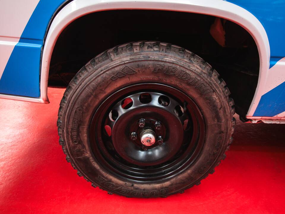 Bild 16/17 von Volkswagen T3 Kombi 1.9 (1989)