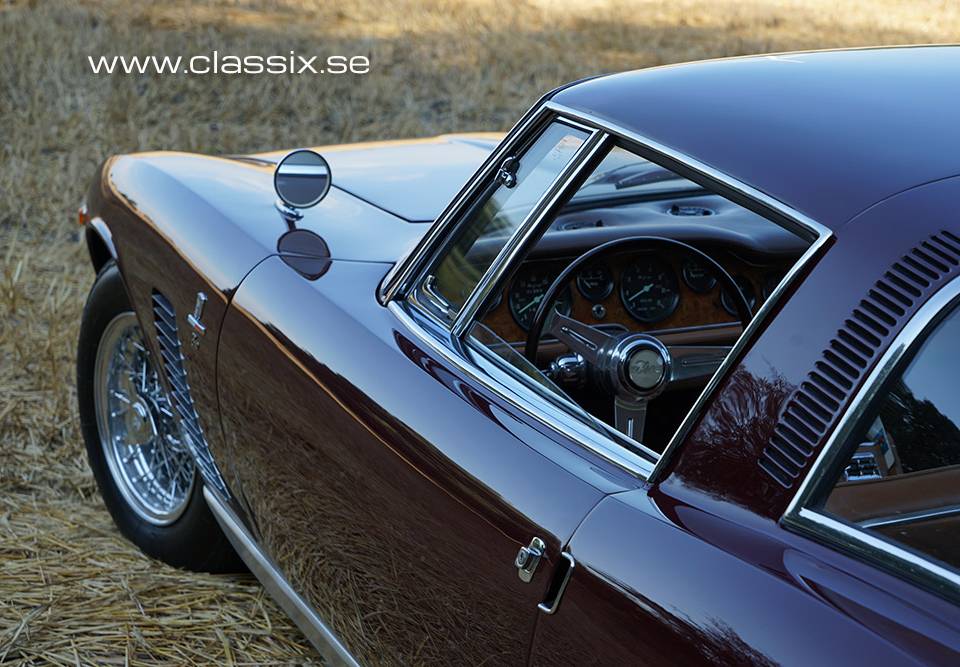 Image 18/38 of ISO Grifo GL 350 (1967)