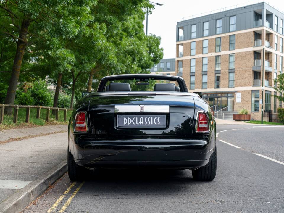 Image 9/35 of Rolls-Royce Phantom DHC (2008)