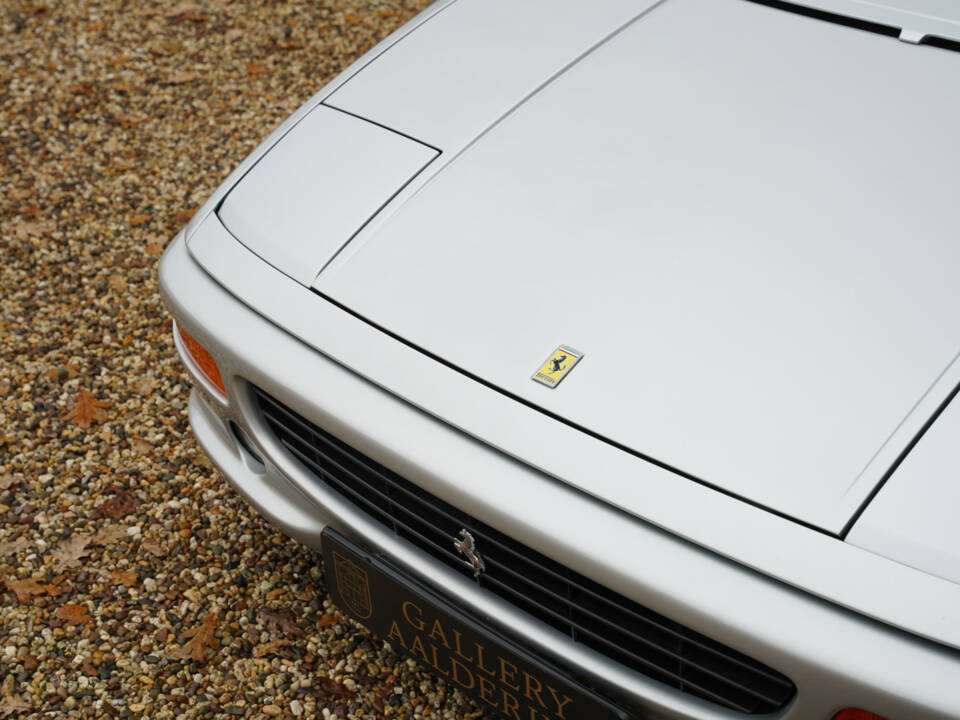 Imagen 48/50 de Ferrari F 355 Spider (1999)