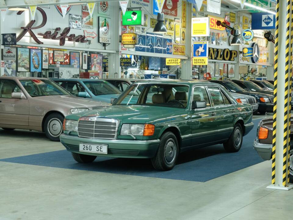 Bild 7/50 von Mercedes-Benz 260 SE (1990)