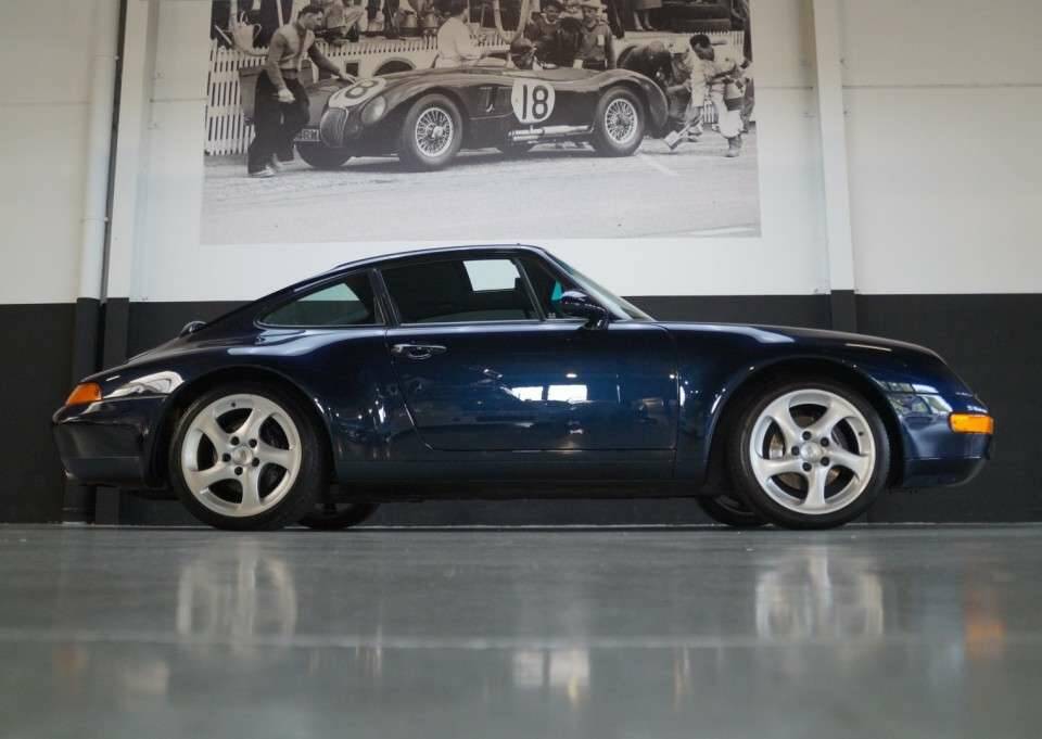 Image 25/50 de Porsche 911 Carrera (1995)