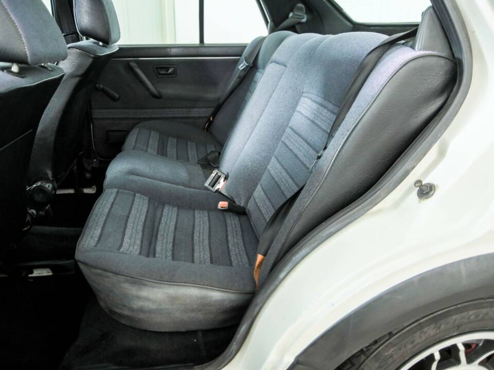 Immagine 36/46 di Volkswagen Jetta II 1.8 (1985)