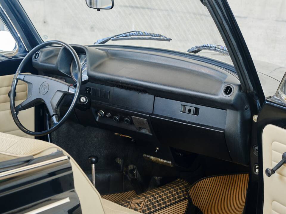 Immagine 41/50 di Volkswagen Maggiolone 1303 (1974)