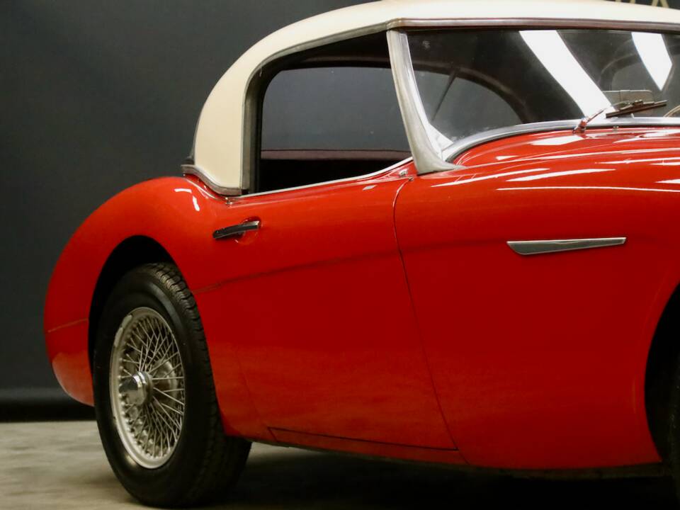 Image 38/50 of Austin-Healey 3000 Mk II (BN7) (1962)
