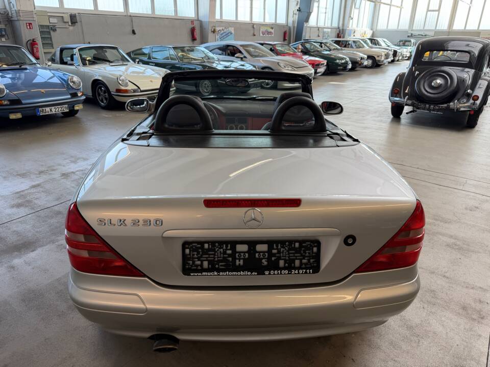 Image 19/51 of Mercedes-Benz SLK 230 Kompressor (1997)