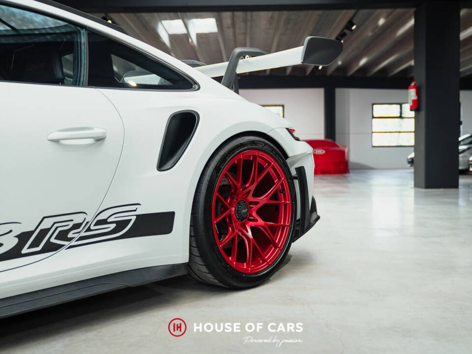 Bild 26/50 von Porsche 911 GT3 RS (2023)