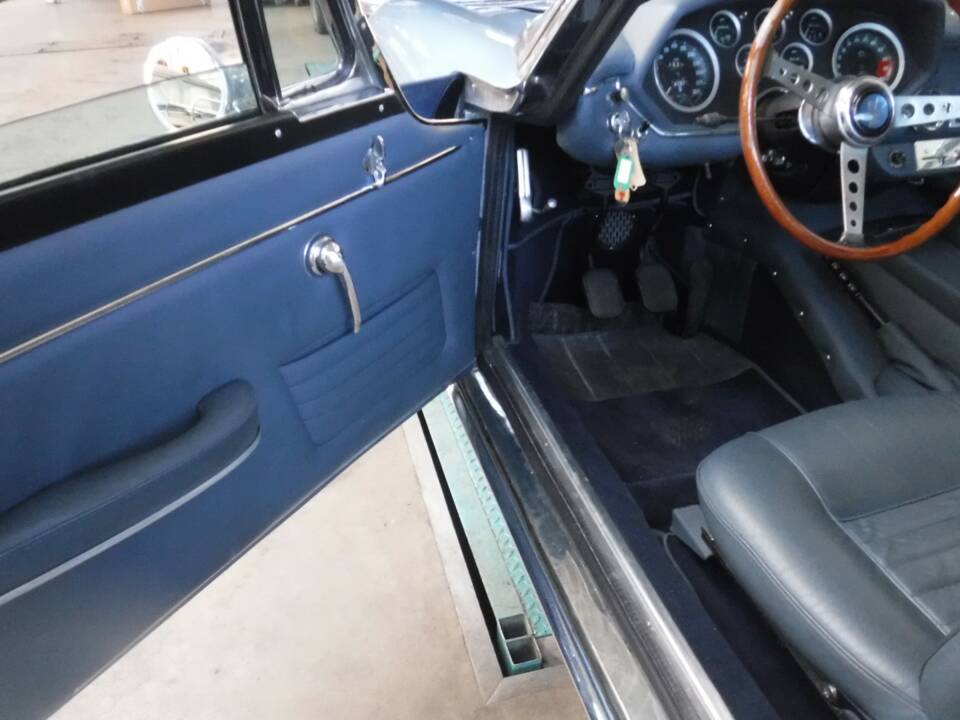 Image 12/50 of Maserati Mistral 4000 (1967)