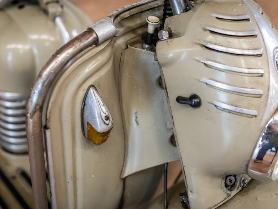 Image 14/16 of Puch R 125 (1900)