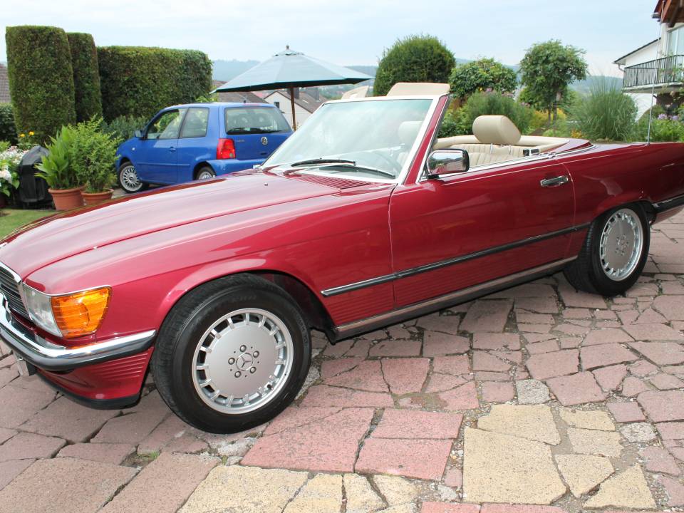 Image 12/20 of Mercedes-Benz 300 SL (1989)