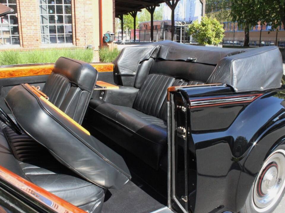 Bild 14/26 von Rolls-Royce Silver Cloud II (1961)