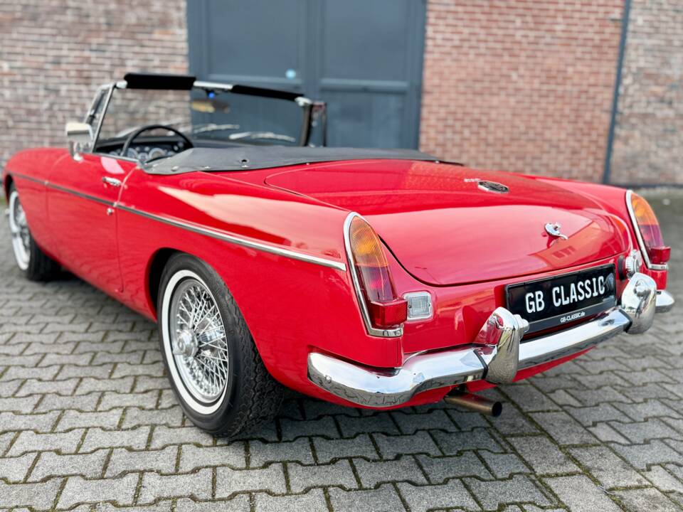 Bild 5/64 von MG MGB (1970)