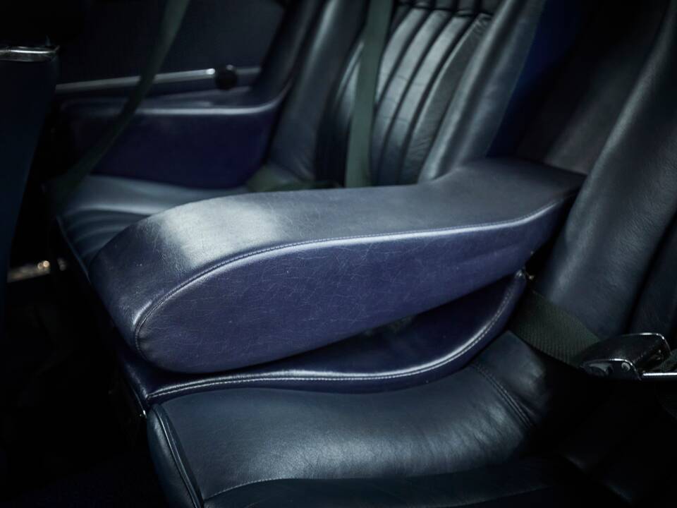 Image 80/100 of BMW 3.0 CSi (1973)