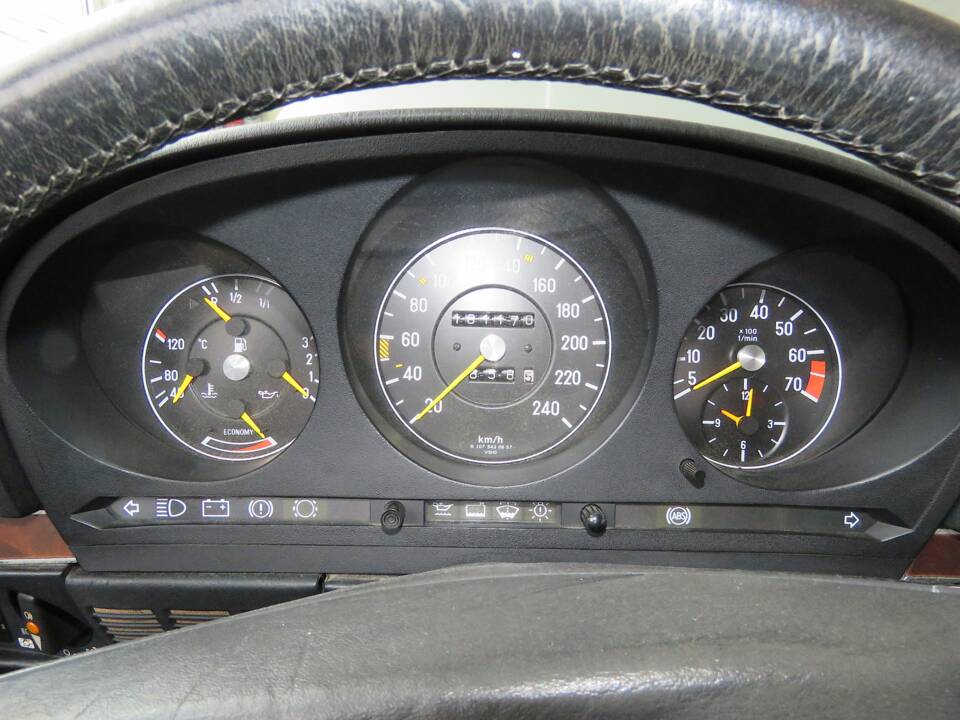 Image 25/39 de Mercedes-Benz 300 SL (1987)