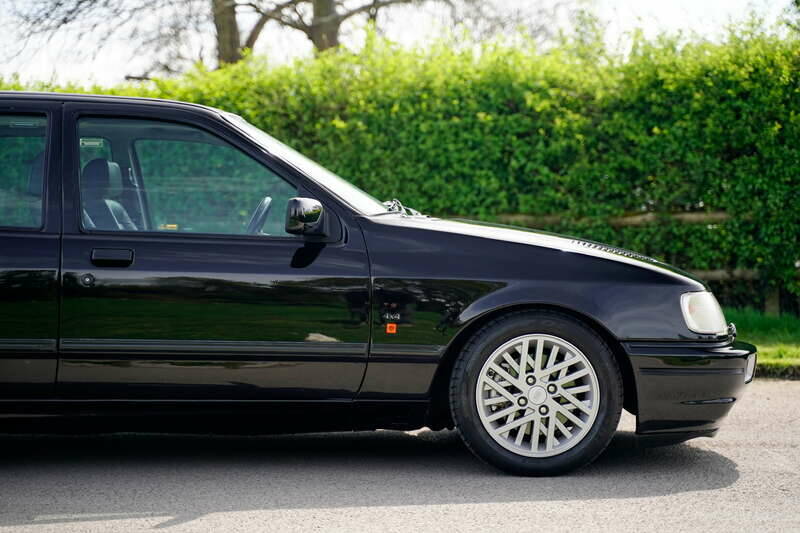 Imagen 13/19 de Ford Sierra RS Cosworth (1990)