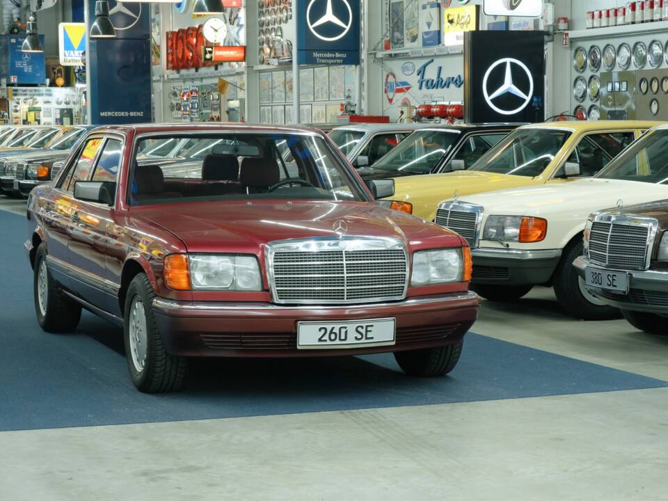 Bild 6/50 von Mercedes-Benz 260 SE (1990)