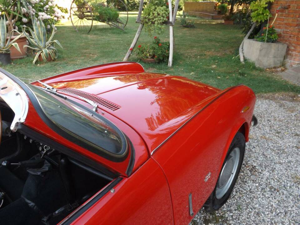 Image 42/50 of Triumph Spitfire Mk III (1968)