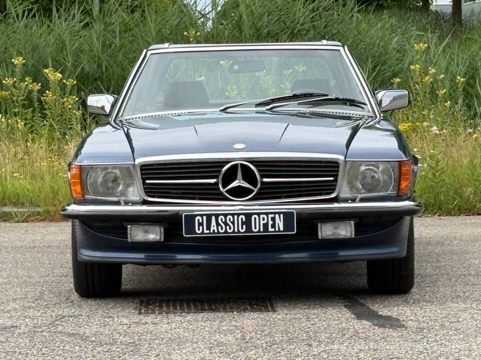 Image 3/31 of Mercedes-Benz 420 SL (1987)