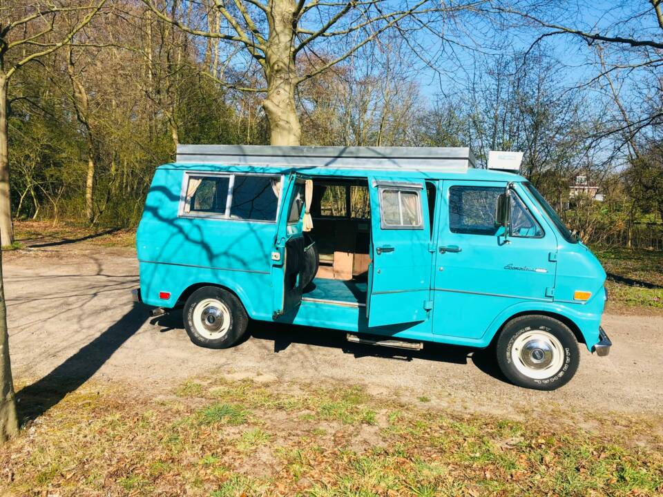 Immagine 7/8 di Ford Econoline E 302 (1969)