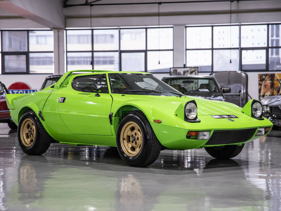 Immagine 29/44 di Lancia Stratos HF Stradale (1974)