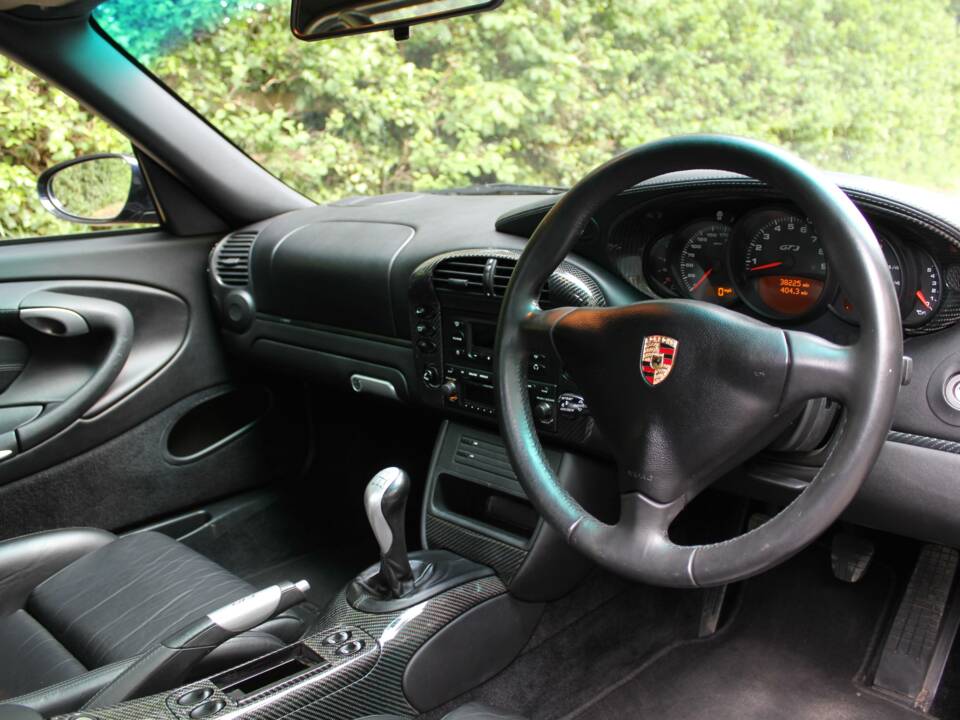 Image 8/16 of Porsche 911 GT3 (2003)