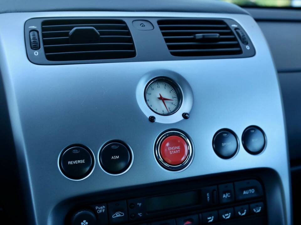 Afbeelding 18/50 van Aston Martin V12 Vanquish (2002)