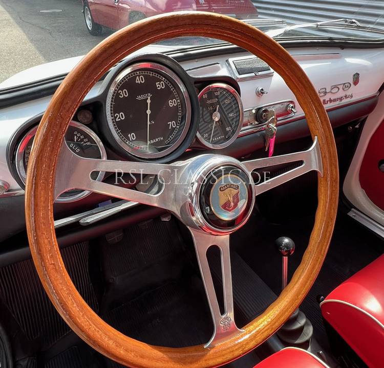 Image 15/49 de Abarth Fiat 850 TC (1965)