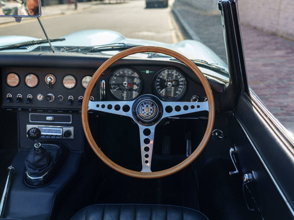 Imagen 16/21 de Jaguar E-Type 4.2 (1964)