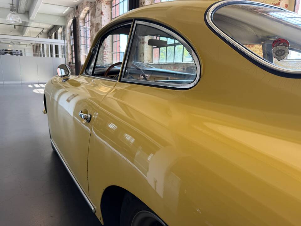 Afbeelding 21/40 van Porsche 356 B Carrera 2/2000 GS (1963)
