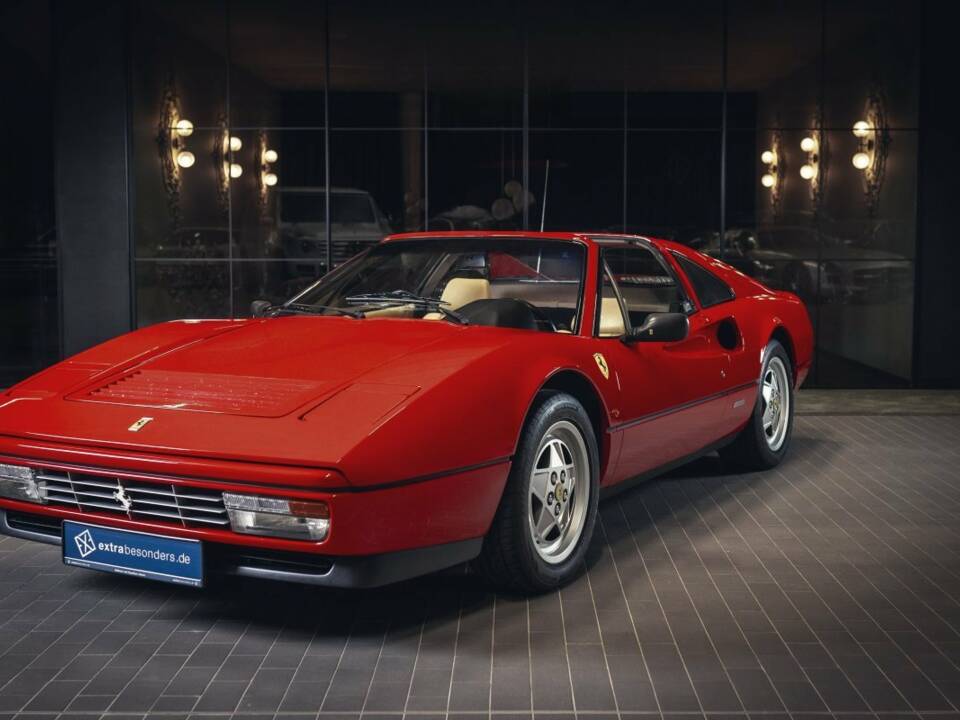 Bild 2/15 von Ferrari 328 GTS (1988)