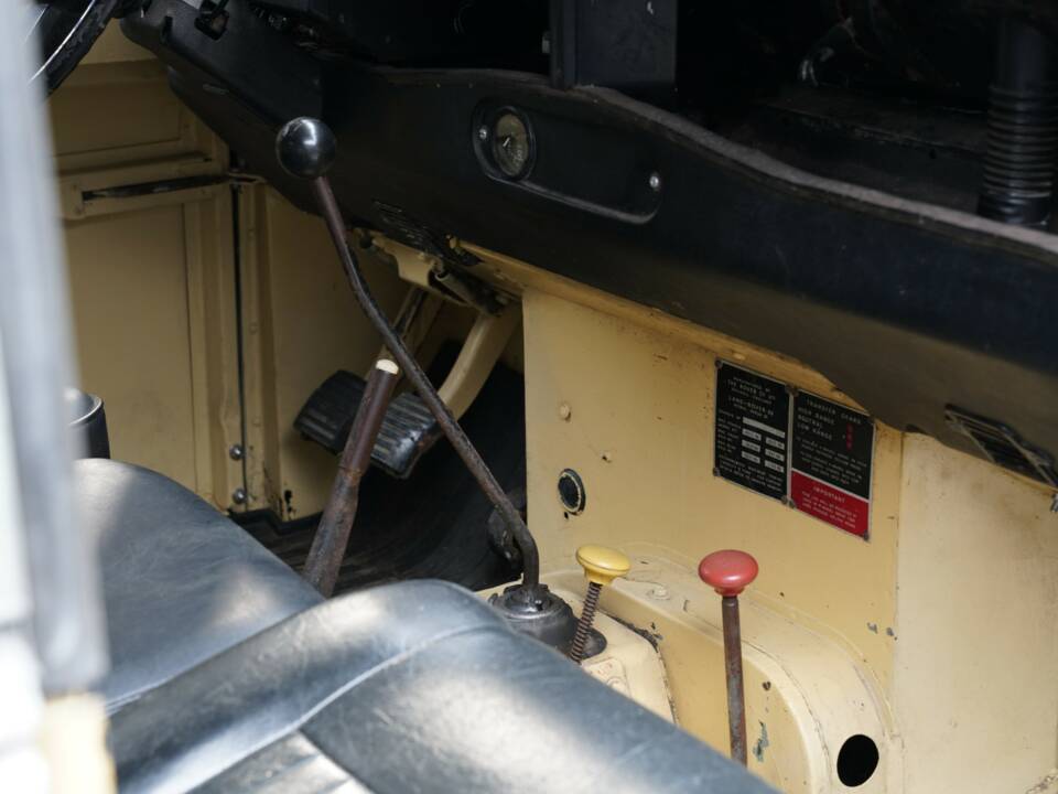 Image 32/50 of Land Rover 88 Lightweight (1973)