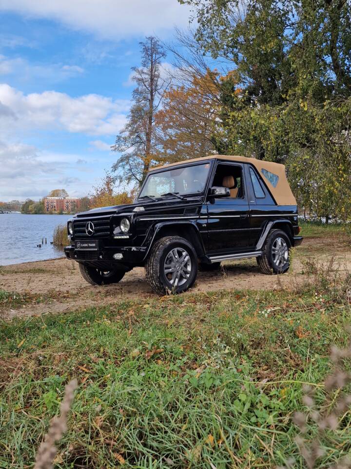 Immagine 35/92 di Mercedes-Benz G 500 Final Edition 200 (2013)