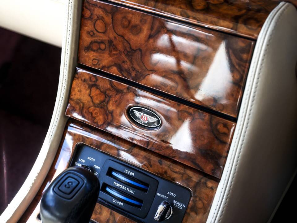 Imagen 15/35 de Bentley Turbo RT lang (1997)