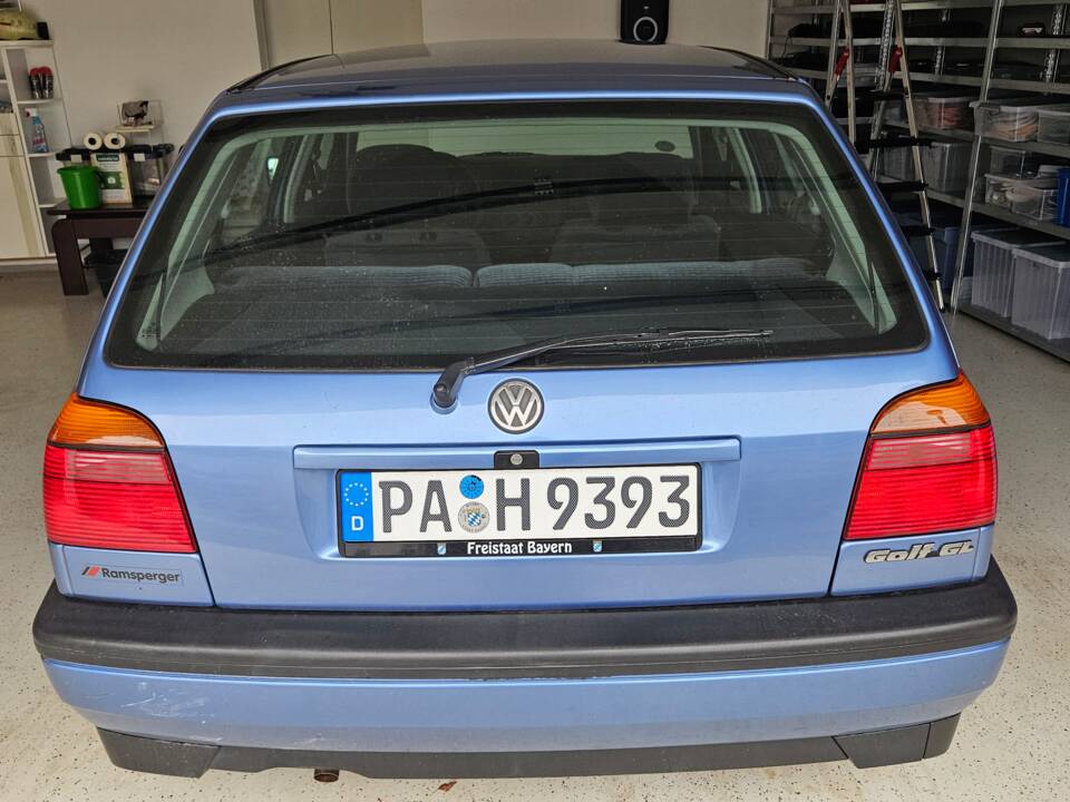 Bild 6/60 von Volkswagen Golf III 1.8 (1993)