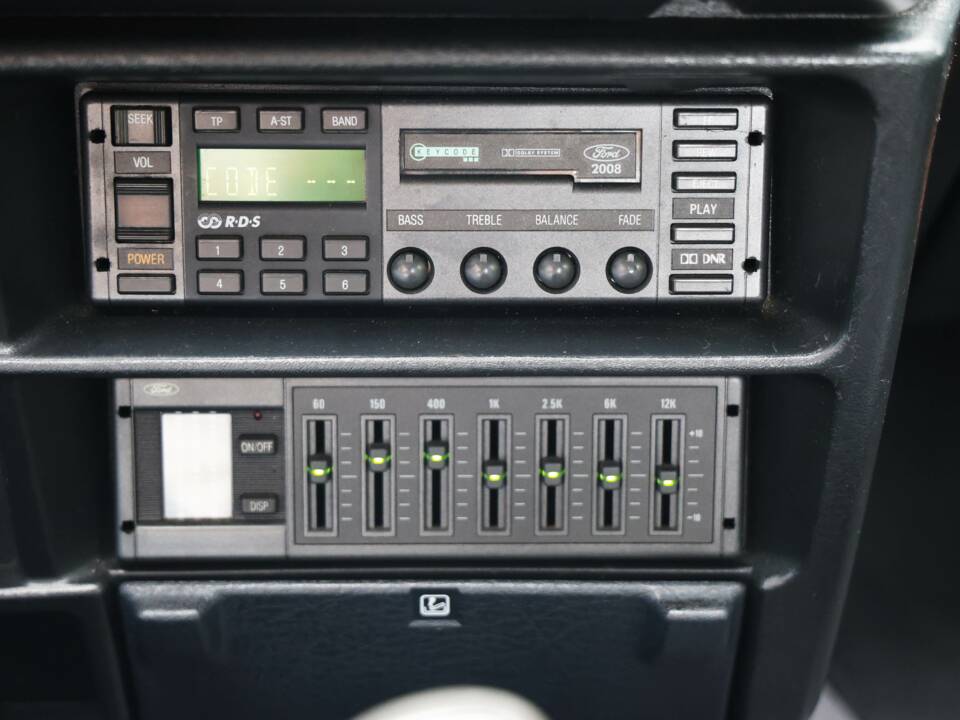 Image 38/50 of Ford Sierra Cosworth 4x4 (1992)
