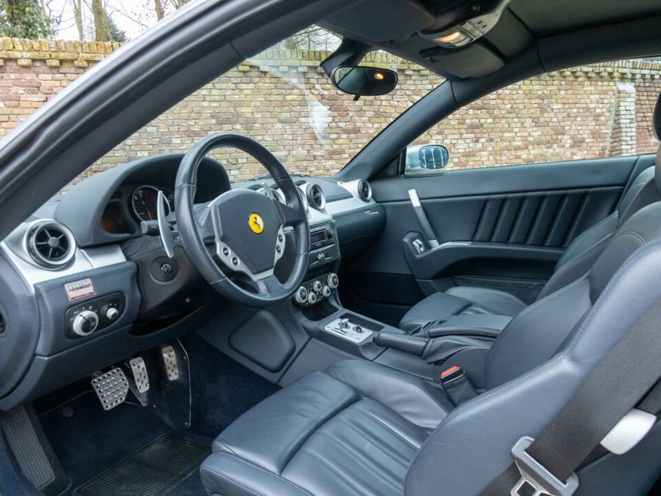 Bild 45/50 von Ferrari 612 Scaglietti (2005)