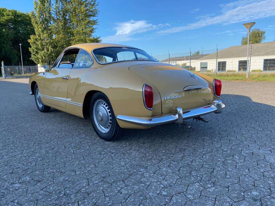 Bild 8/61 von Volkswagen Karmann Ghia 1600 (1970)