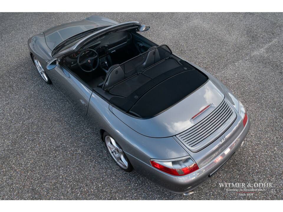 Bild 20/30 von Porsche 911 Carrera (2003)