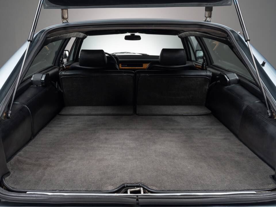 Image 24/26 of Jaguar XJ-S V12 Lynx Eventer (1985)