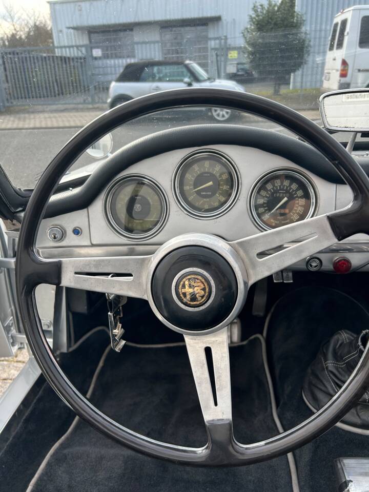 Afbeelding 19/78 van Alfa Romeo Giulia 1600 Spider (1963)