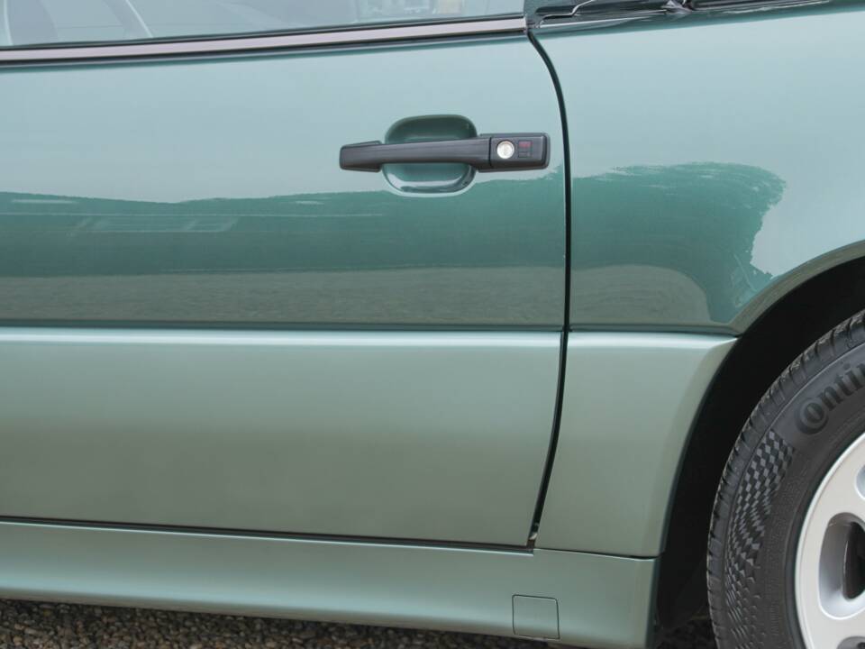 Obraz 27/50 pojazdu Mercedes-Benz 300 SL-24 (1992)